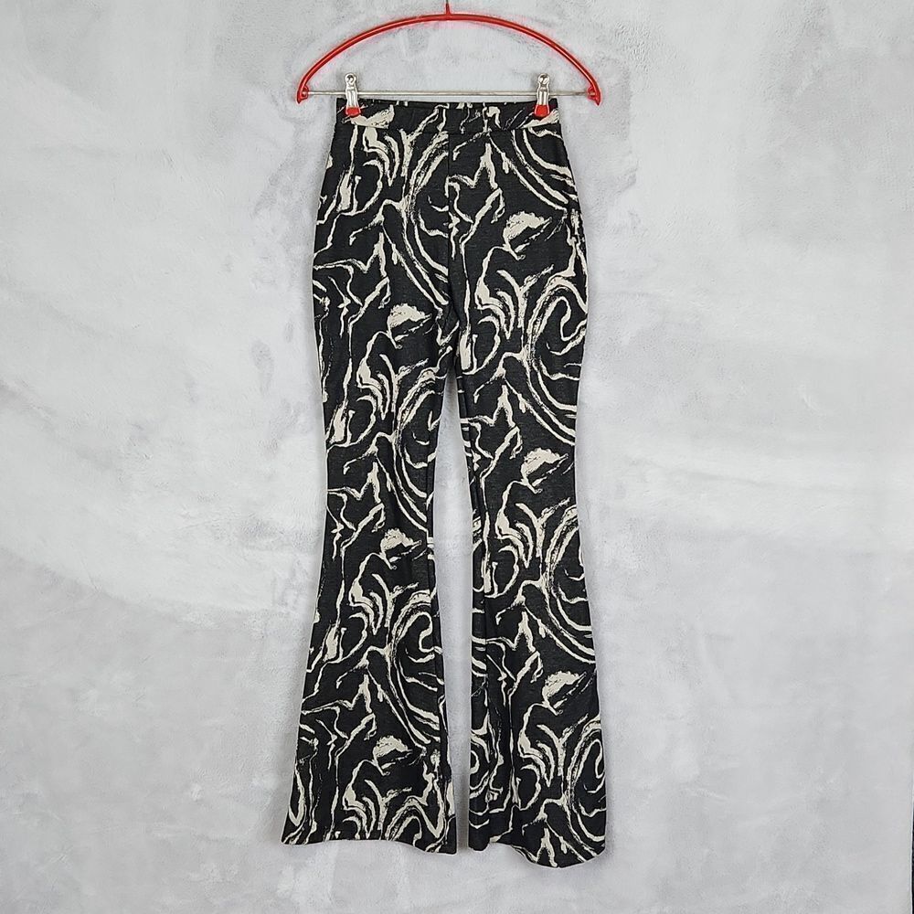 Rue21 Flare Pants Women’s Small Black White Abstract Print Stretch High Rise Boh